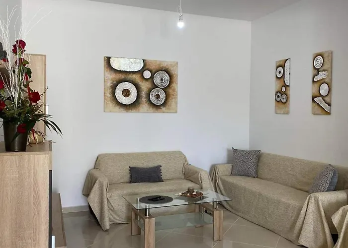 Rhodes Volkshaus Apartamento