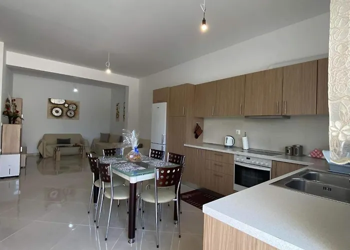 Rhodes Volkshaus Apartamento *