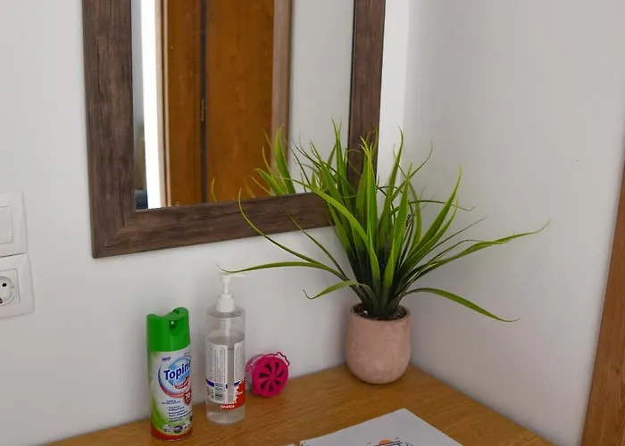 Rhodes Volkshaus Apartamento *