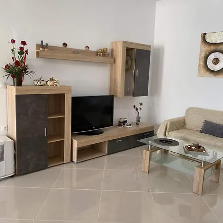 Rhodes Volkshaus דירה